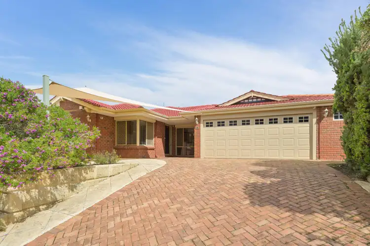 76 Trappers Drive, Woodvale WA 6026