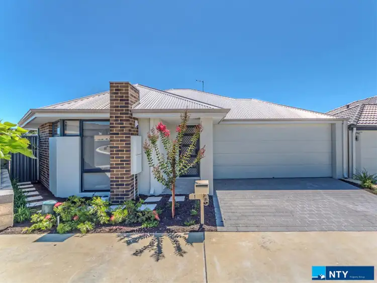 1 Benmore Street, Landsdale WA 6065