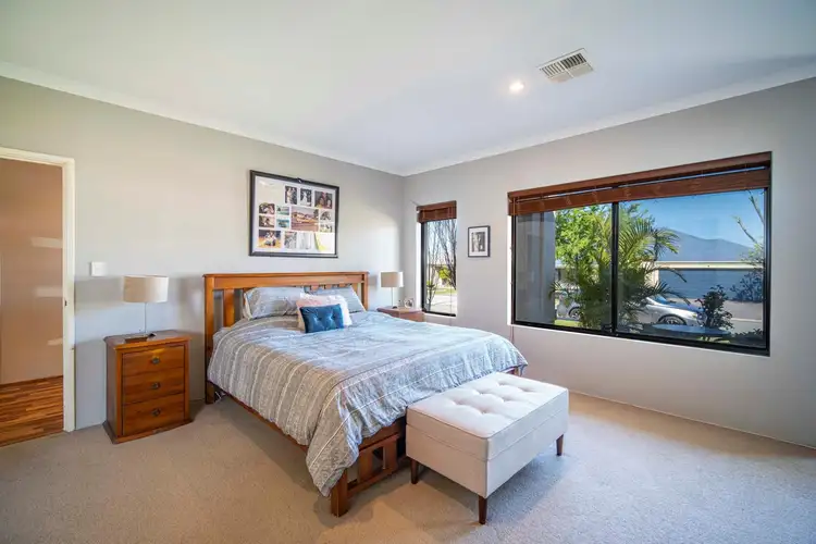 Fifth view of Homely house listing, 40 Bluestone Loop, Piara Waters WA 6112