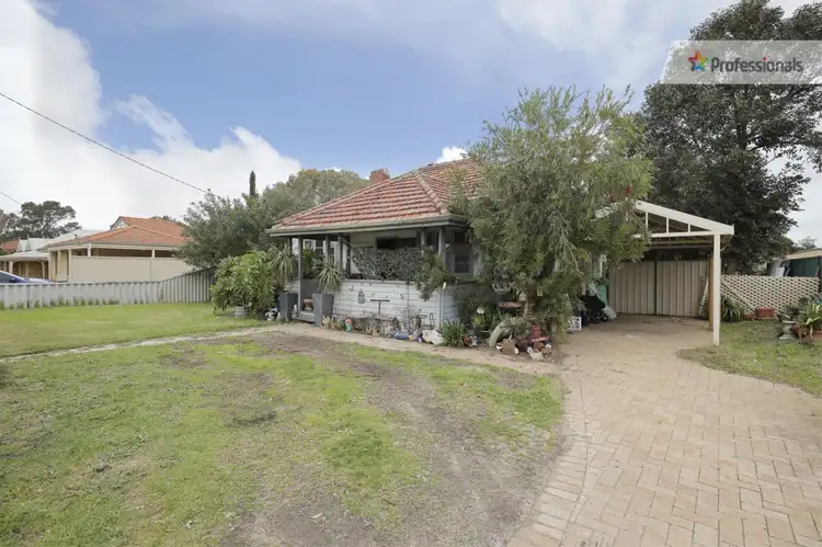17 Wellaton Street, Midvale WA 6056