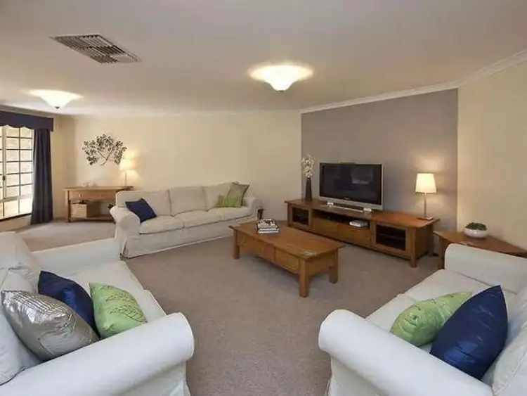 Sixth view of Homely house listing, 8 Laguna Green, Jandakot WA 6164