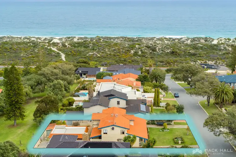 15 Wayeela Place, City Beach WA 6015