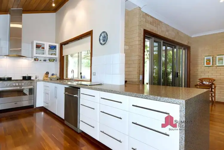 Third view of Homely house listing, 8 Morgan Place, South Bunbury WA 6230