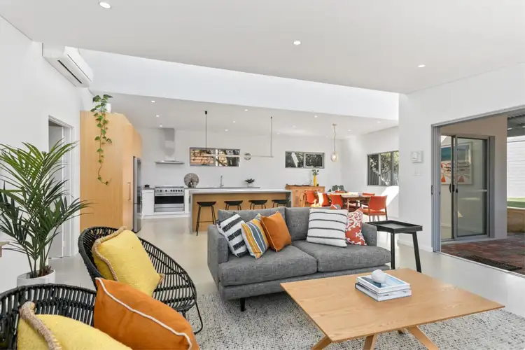 17 Hopetoun Terrace, Shenton Park WA 6008