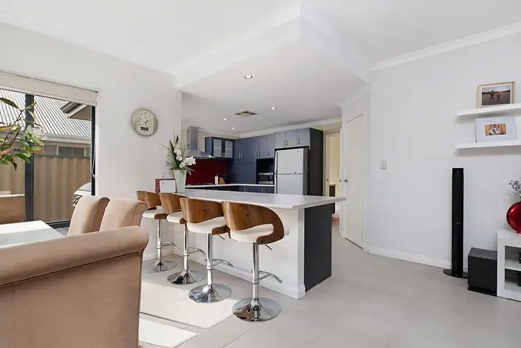 Seventh view of Homely house listing, 8 Vetiver Link, Atwell WA 6164