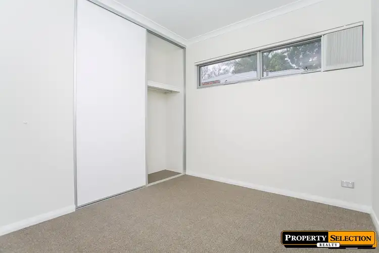 Fifth view of Homely villa listing, 2/40b Tetworth Crescent, Nollamara WA 6061