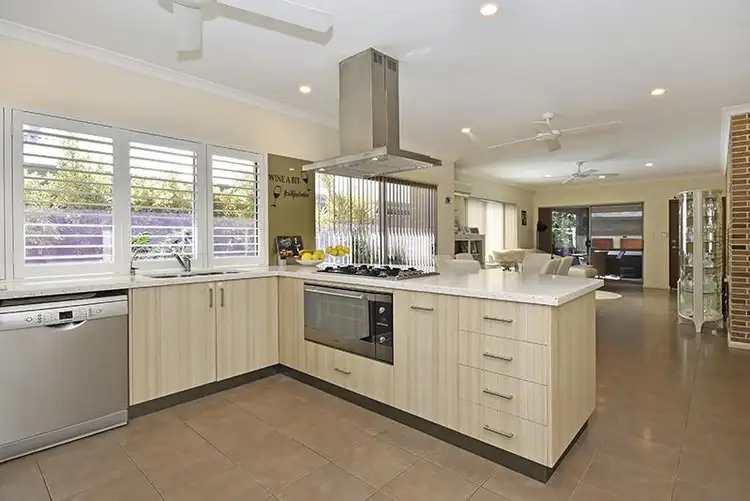 18 Wesley Way, Aveley WA 6069