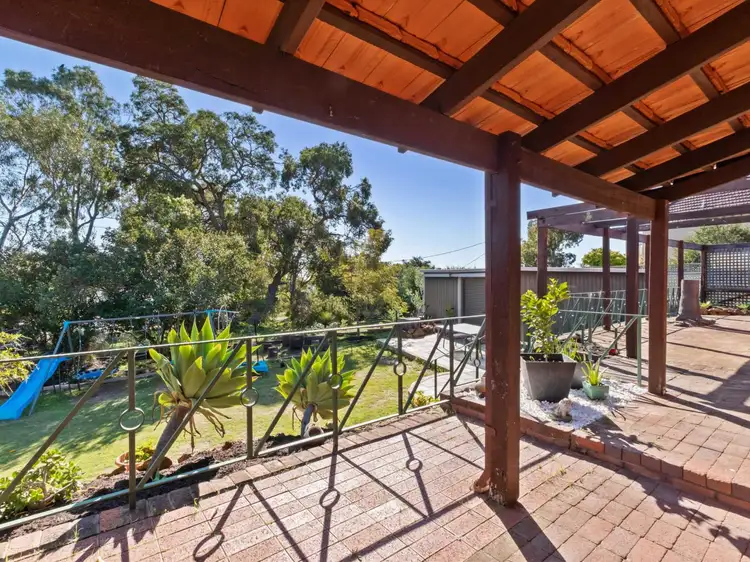 5 Graham Road, Gooseberry Hill WA 6076