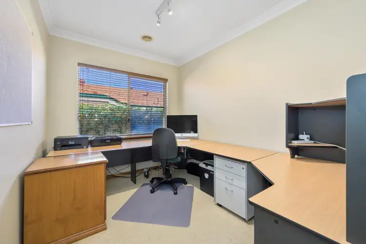Fifth view of Homely house listing, 6 Kareela Court, Duncraig WA 6023