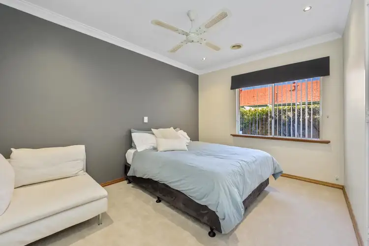 Sixth view of Homely house listing, 6 Kareela Court, Duncraig WA 6023