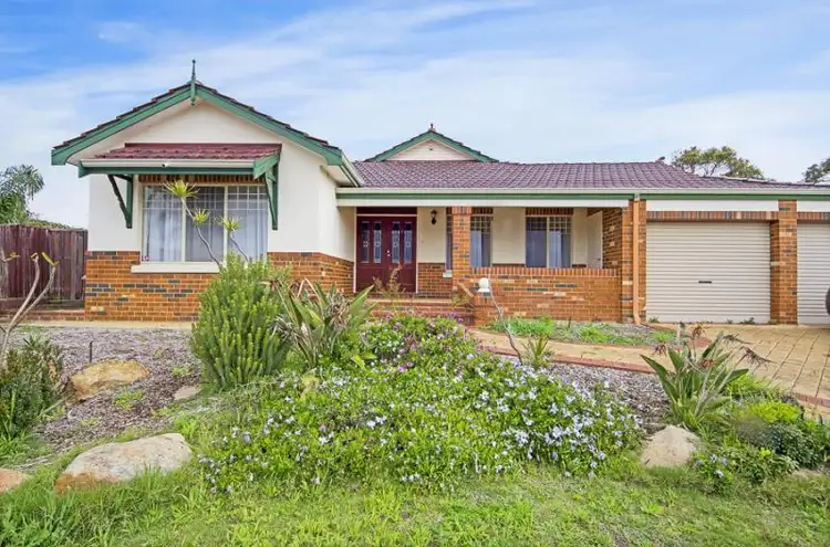 9 St Annes Retreat, Connolly WA 6027