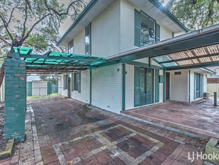 Second view of Homely house listing, 2 Delamere Way, Camillo WA 6111