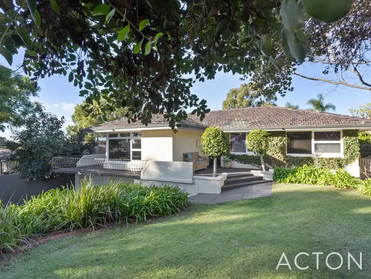Sixth view of Homely house listing, 62 Riseley Street, Ardross WA 6153