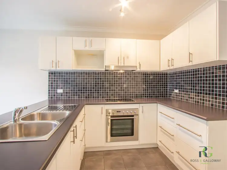 4/56 Money Road, Melville WA 6156