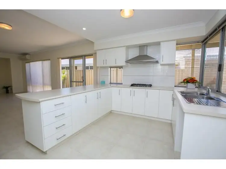 Fourth view of Homely house listing, 5 Essence Bend, Atwell WA 6164