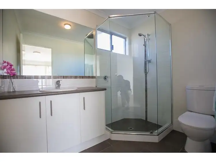 Seventh view of Homely house listing, 5 Essence Bend, Atwell WA 6164