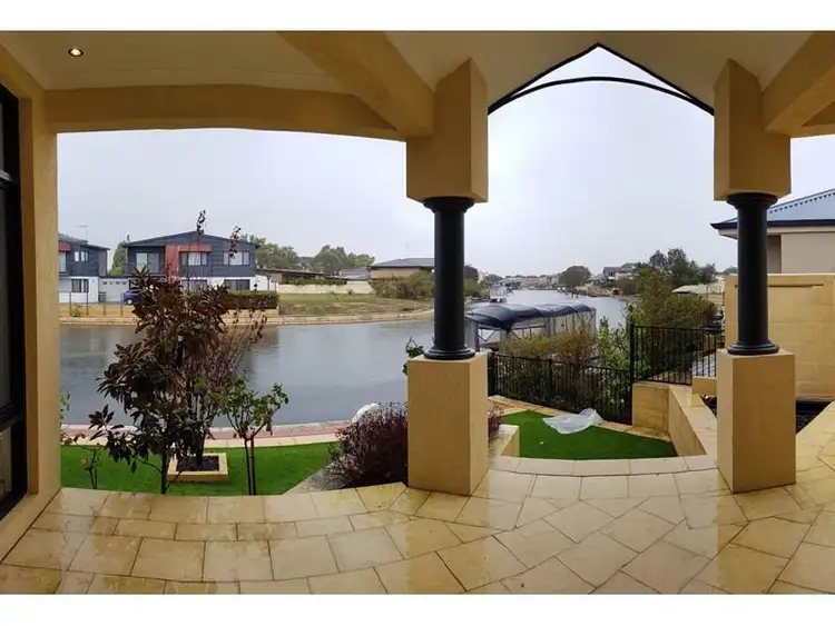 3 Batavia Quays, South Yunderup WA 6208