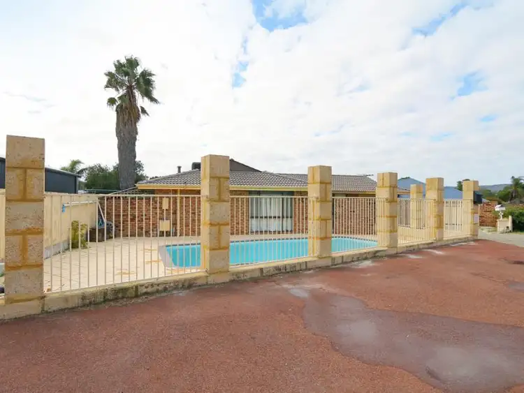 Fourth view of Homely house listing, 4 Harvey Close, Gosnells WA 6110