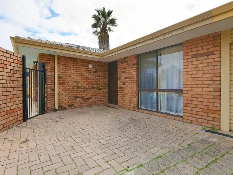 Sixth view of Homely house listing, 4 Harvey Close, Gosnells WA 6110