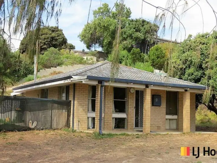 Fourth view of Homely house listing, 15 Chrisp Place, Yanchep WA 6035