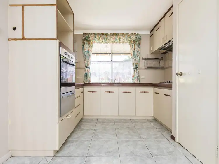 Fifth view of Homely house listing, 2/180 Hicks Street, Gosnells WA 6110