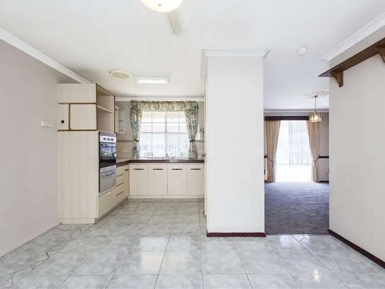Sixth view of Homely house listing, 2/180 Hicks Street, Gosnells WA 6110
