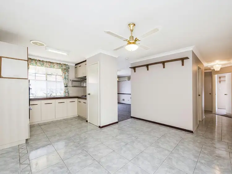 Seventh view of Homely house listing, 2/180 Hicks Street, Gosnells WA 6110