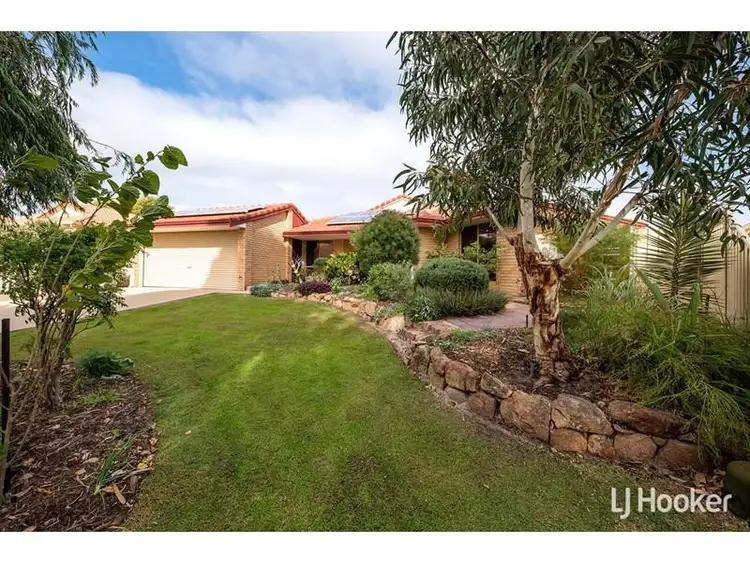 10 Meadow Grove, Leeming WA 6149