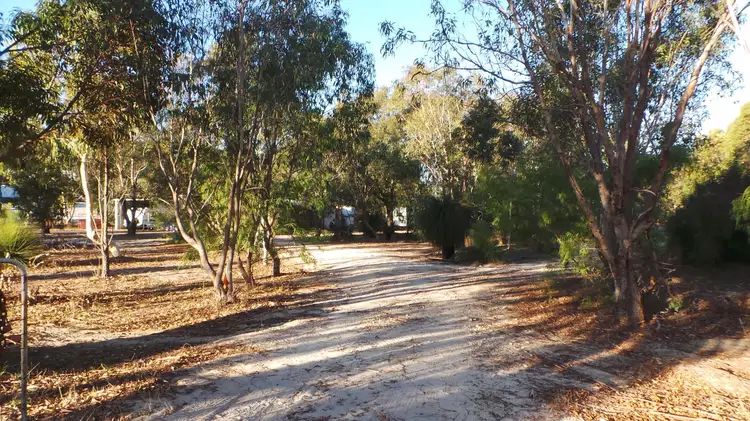 22 Sovereign Hill Drive, Gabbadah WA 6041