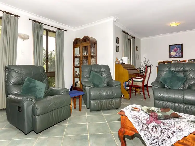 Seventh view of Homely house listing, 5 Hayward Place, Australind WA 6233