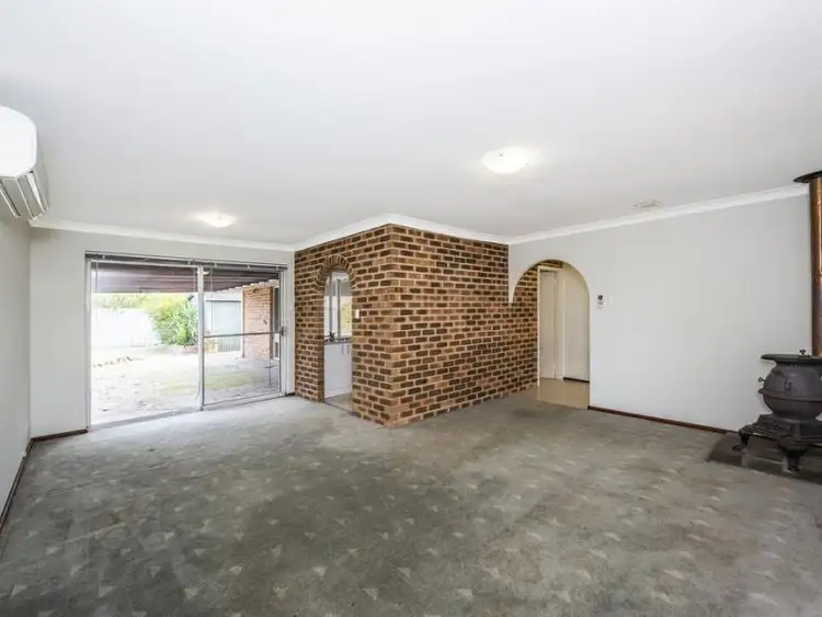 Sixth view of Homely house listing, 22 Linden Way, Forrestfield WA 6058