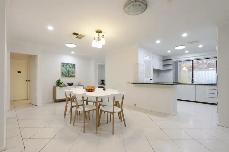 28 Robyn Street, Morley WA 6062