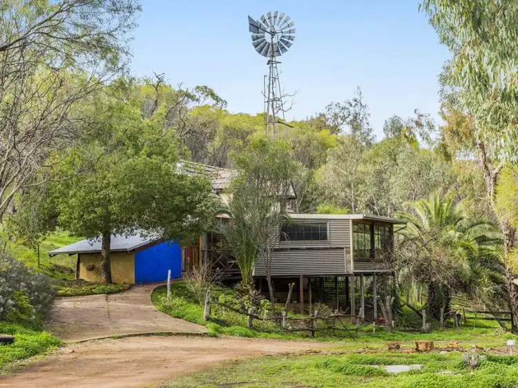 520 TOODYAY WEST ROAD, Toodyay WA 6566