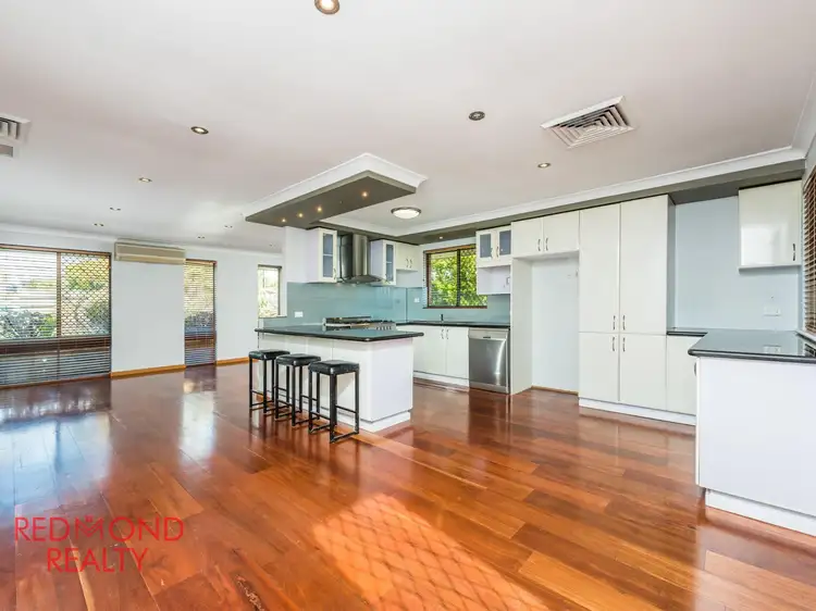 15 Killara Way, Craigie WA 6025