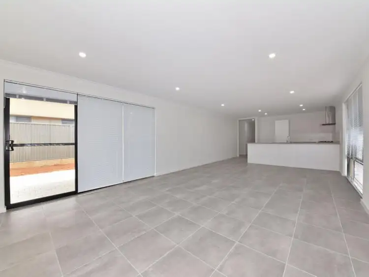 Fourth view of Homely house listing, 31 Tuart Ridge, Parmelia WA 6167