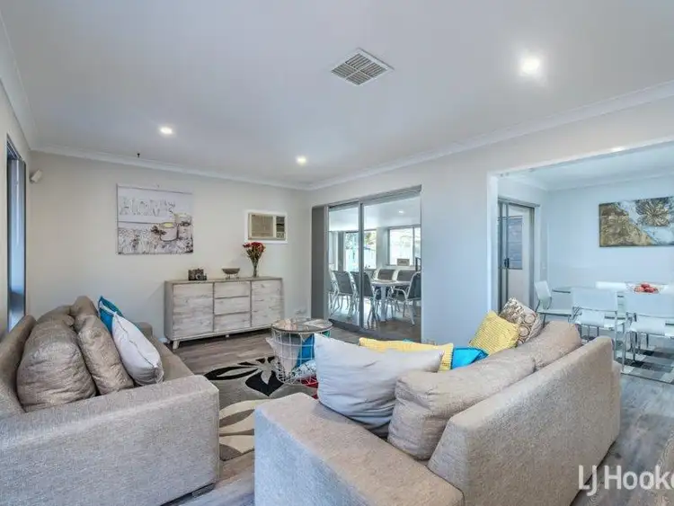 30 Alidade Way, Beldon WA 6027