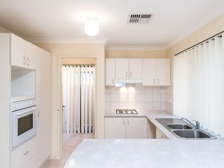Sixth view of Homely villa listing, 2/35 Bickley Road, Cannington WA 6107