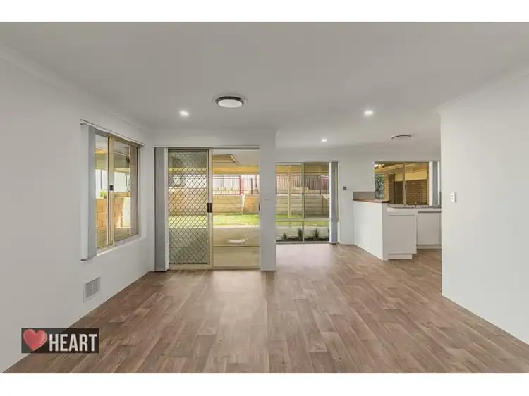Fifth view of Homely house listing, 8 Wyalong Place, South Lake WA 6164