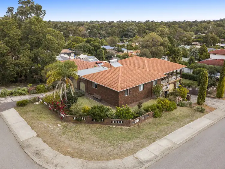 38 Brigalow Way, Lesmurdie WA 6076