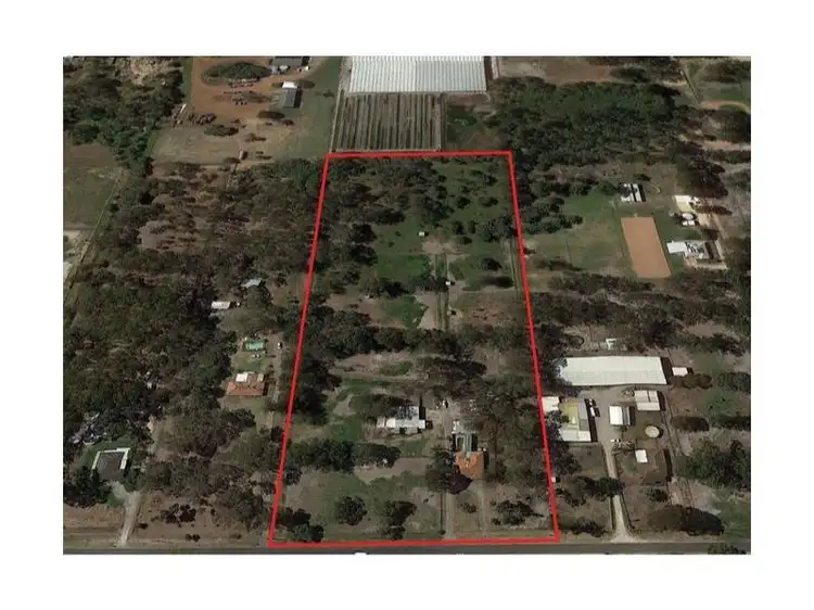 110 Blair Road, Oakford WA 6121