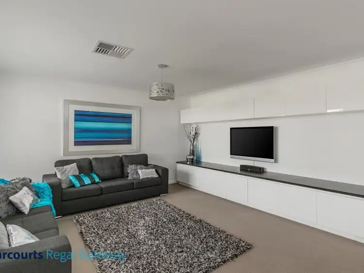 Second view of Homely house listing, 50 Descanso Loop, Aubin Grove WA 6164