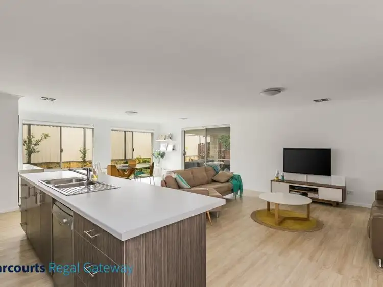 Sixth view of Homely house listing, 50 Descanso Loop, Aubin Grove WA 6164