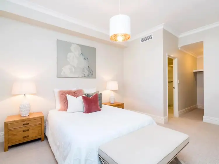 Seventh view of Homely apartment listing, 18/8 Bay Road, Claremont WA 6010
