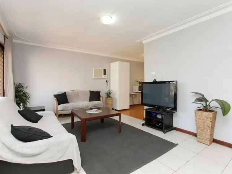 Main view of Homely house listing, 5 Merian Close, Bentley WA 6102