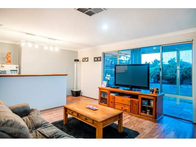 Second view of Homely house listing, 5 Moldern Place, Huntingdale WA 6110