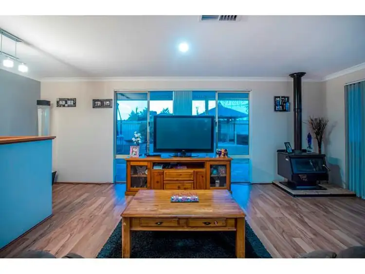 Fourth view of Homely house listing, 5 Moldern Place, Huntingdale WA 6110