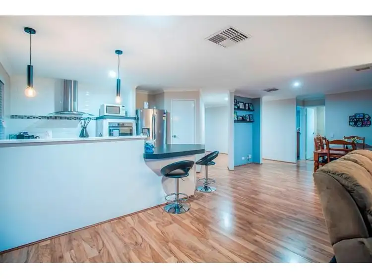 Sixth view of Homely house listing, 5 Moldern Place, Huntingdale WA 6110
