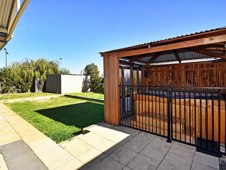 Sixth view of Homely house listing, 6 Carinta Court, Ellenbrook WA 6069