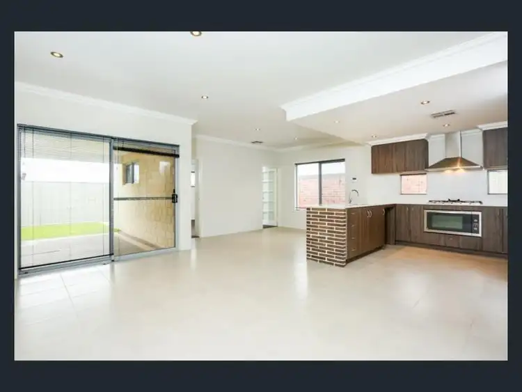 10 Apostles Corner, Wandi WA 6167
