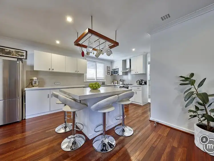 Fifth view of Homely house listing, 2 Morris Street, Beaconsfield WA 6162